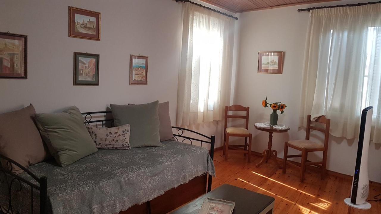 Mary'S Art House In The Center Of Old Town Lejlighed Corfu  Eksteriør billede